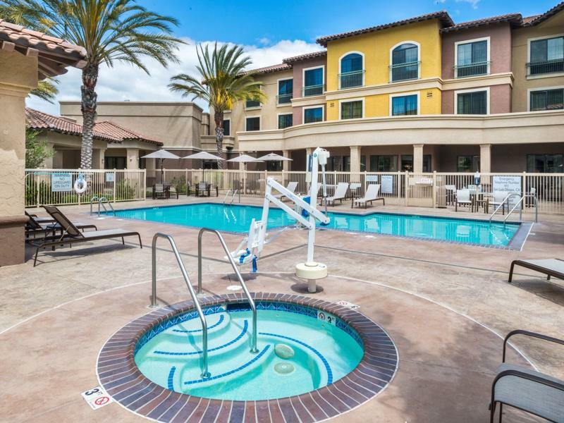 Courtyard By Marriott San Luis Obispo Hotel Exterior foto